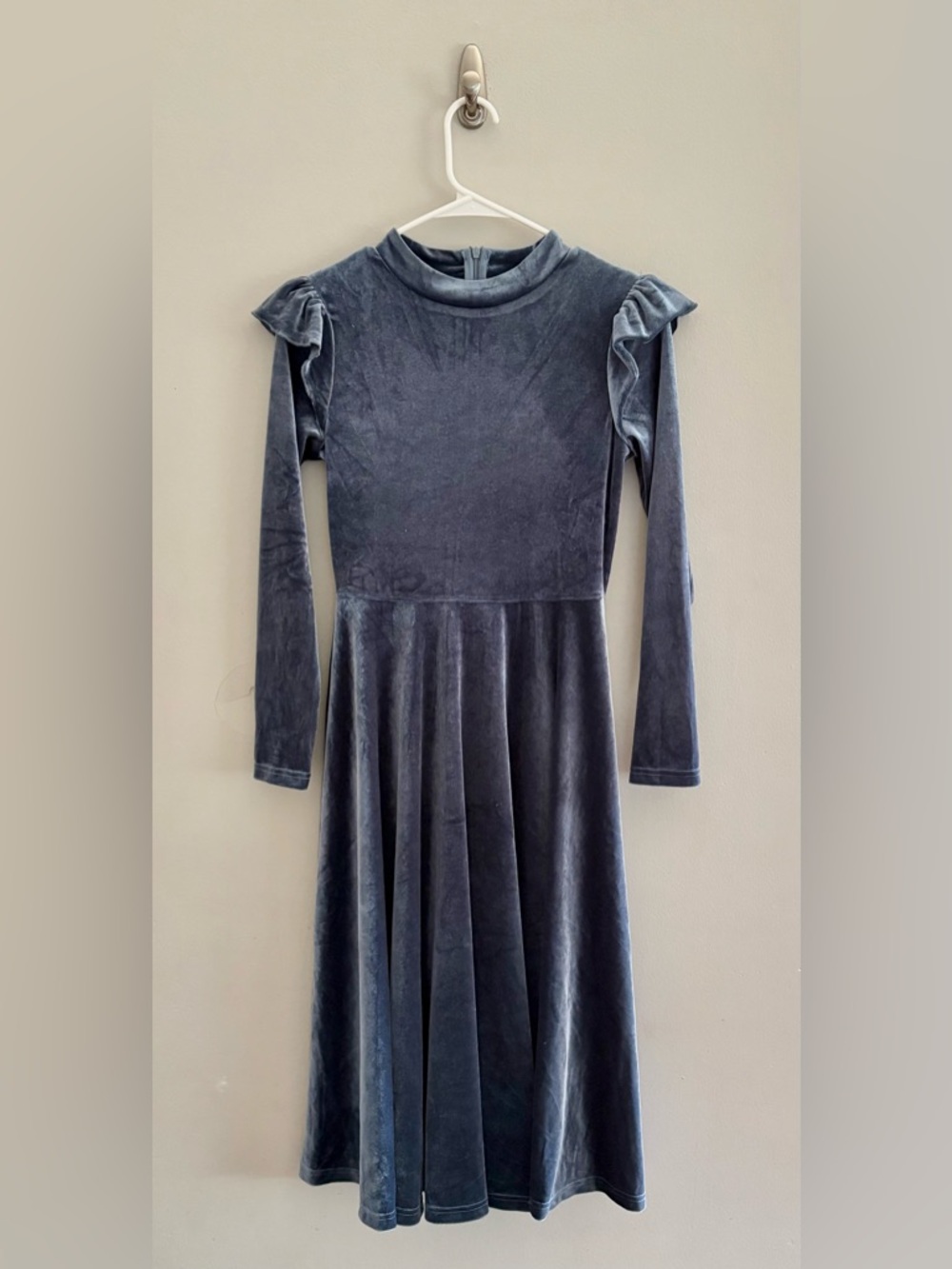 NWT Ivy City Co La La Lady in Steel Velvet Midi Dress Long Sleeve | Size S